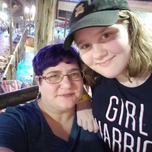 Meet your Posher, Amy